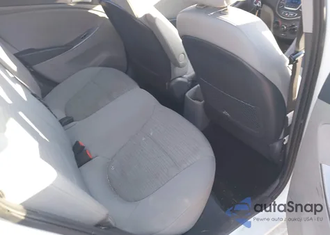 2015 Hyundai Accent Gs z USA, uszkodzony, nr VIN KMHCT5AE0FU20866